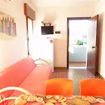 Flat In A With Balcony * ビビオーネ