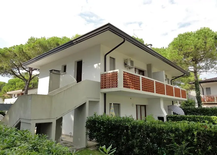 דירה Flat In A With Balcony *