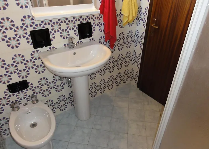 Flat In A With Balcony דירה *