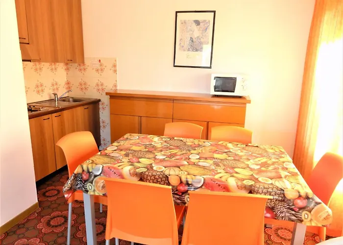 Flat In A With Balcony דירה *